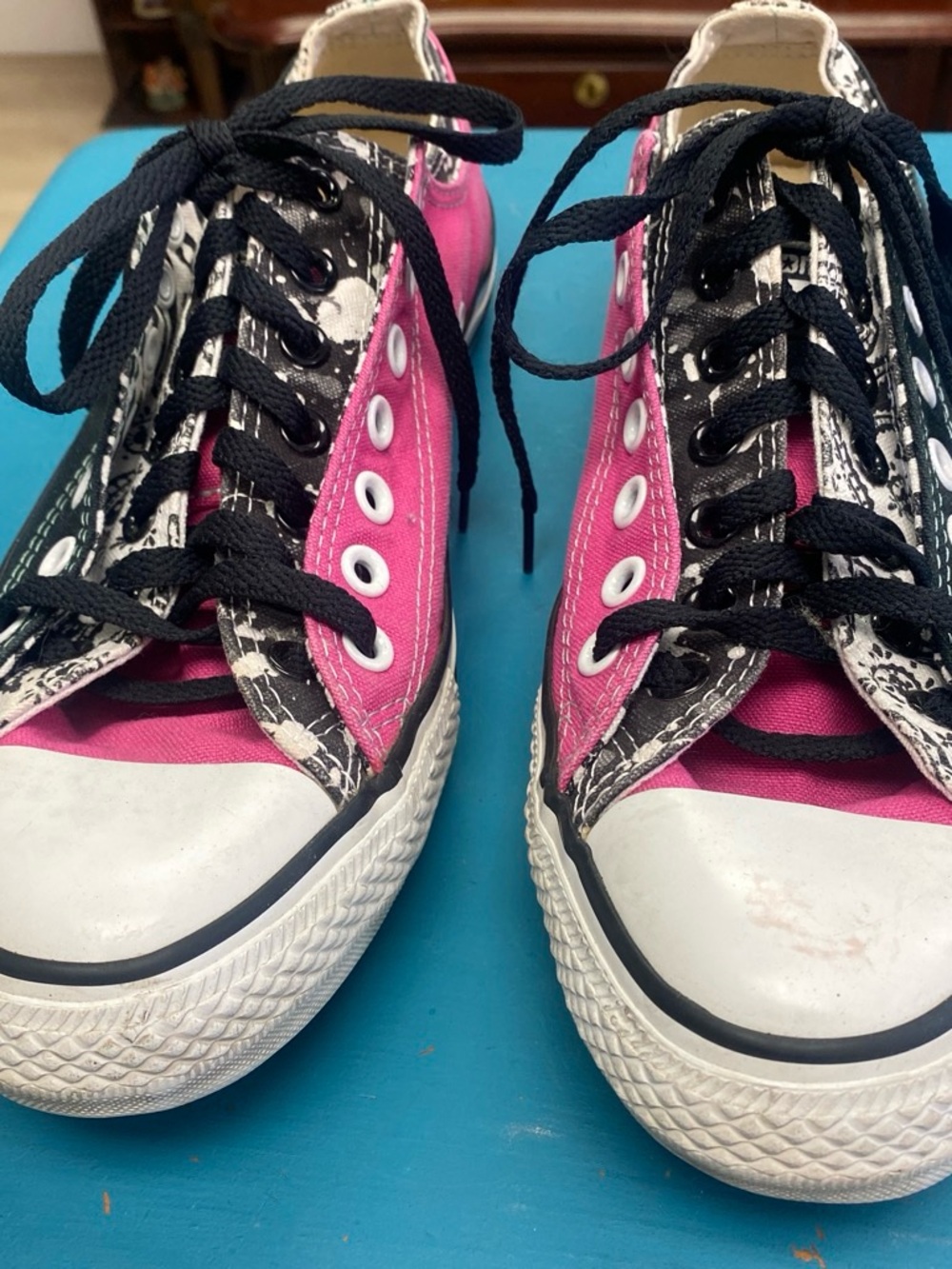 Converse Pink and Black Canvas Low-Top Sneakers - Picture 2 of 8